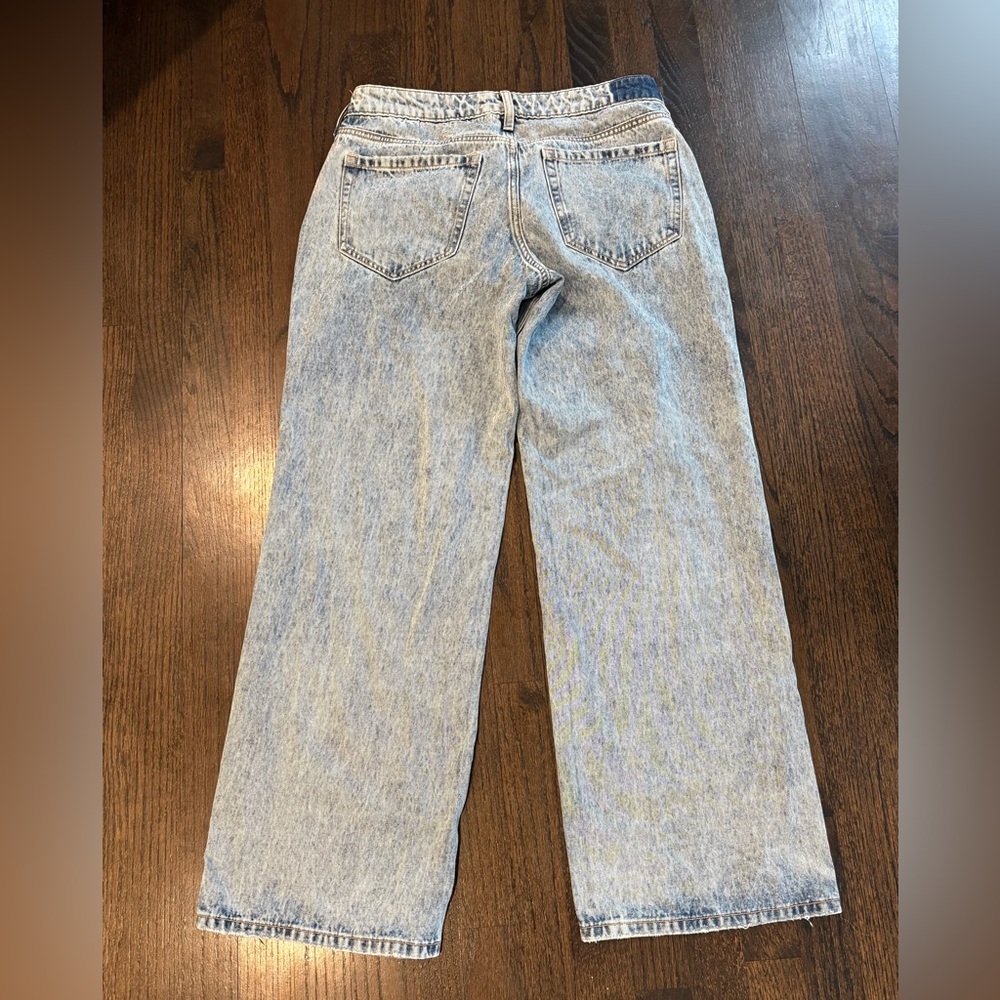 Hollister Low-Rise Baggy Jeans W28 Light Wash Wide Leg Y2K Skater Denim - Picture 4 of 6
